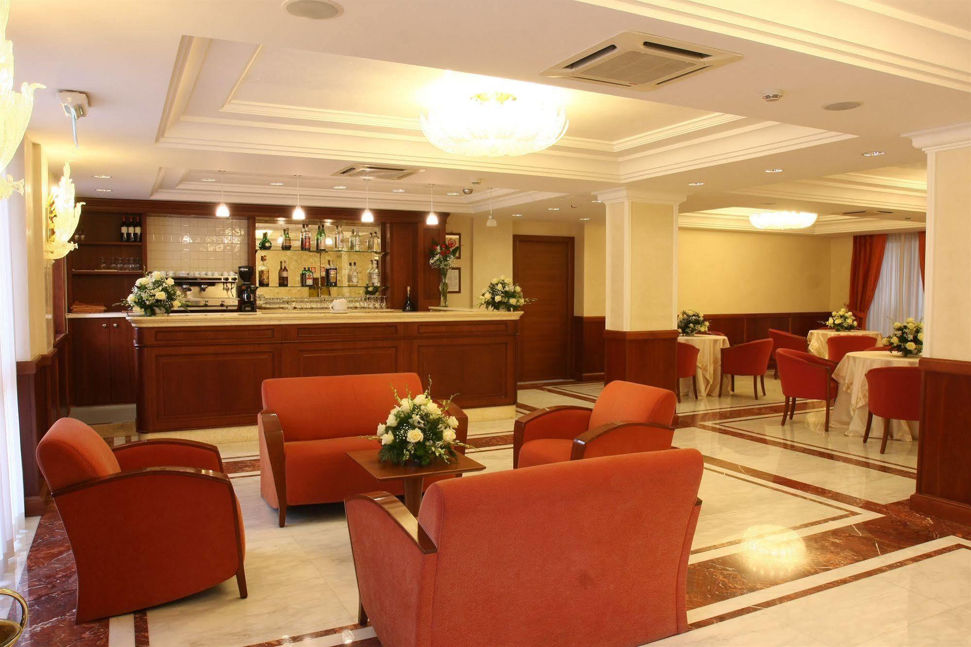 Hotel Ristorante Rossemi San Giovanni Rotondo Ngoại thất bức ảnh