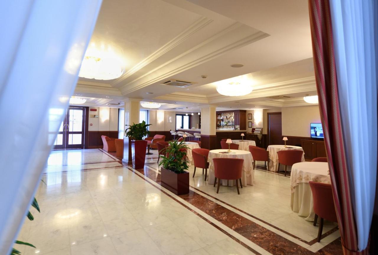 Hotel Ristorante Rossemi San Giovanni Rotondo Ngoại thất bức ảnh
